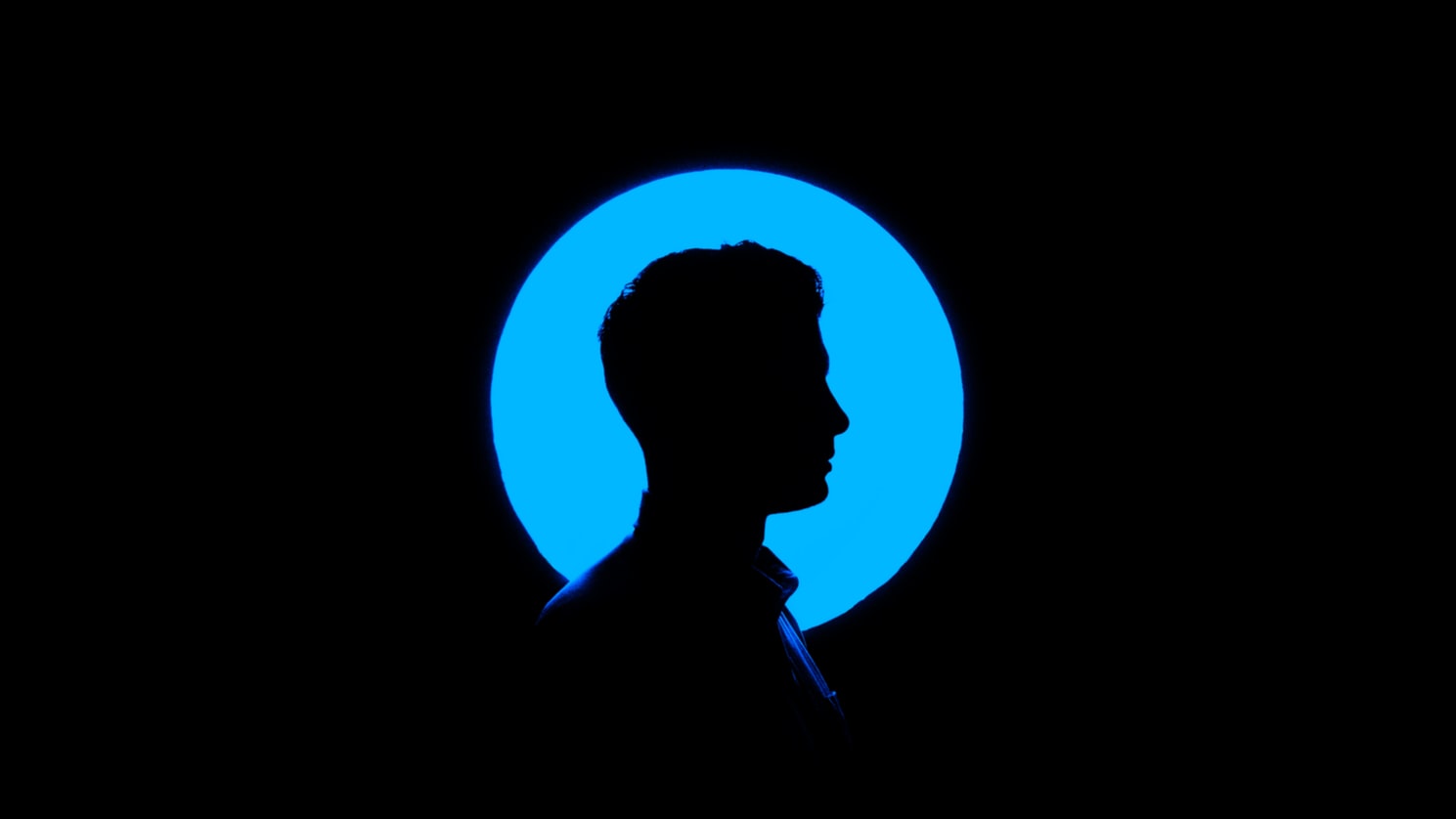 Head in circle